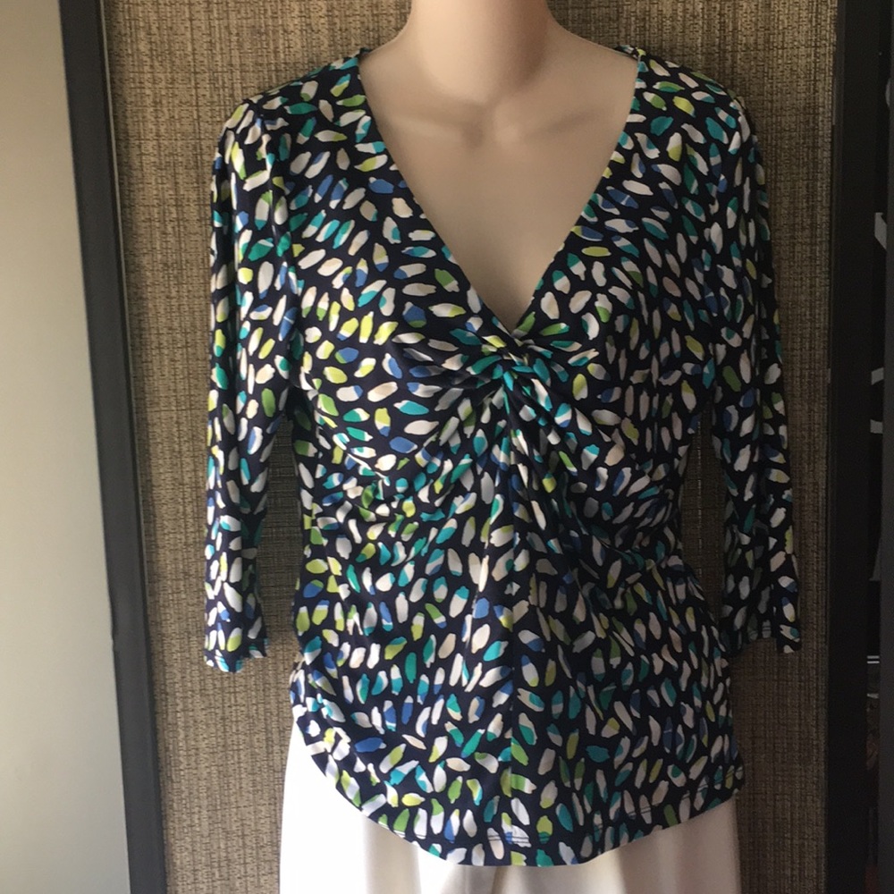 Kenneth Cole Twist front v-neck t-Shirt